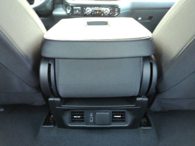 2025 GMC Sierra 1500 4WD Crew Cab Short Box Elevation with 3SB Plano TX