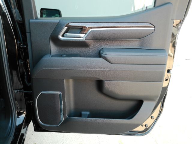 2025 GMC Sierra 1500 4WD Crew Cab Short Box Elevation with 3SB Plano TX