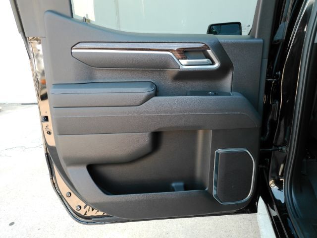 2025 GMC Sierra 1500 4WD Crew Cab Short Box Elevation with 3SB Plano TX
