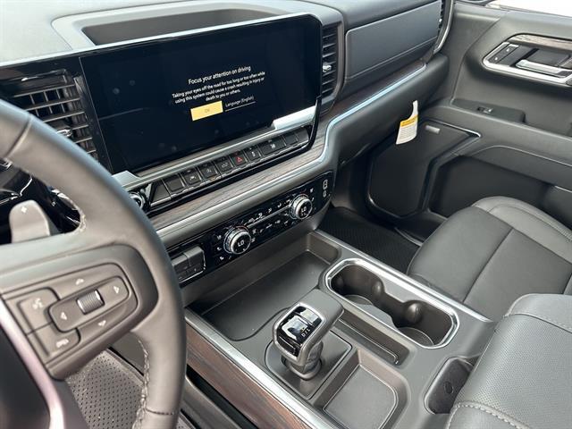 2025 GMC Sierra 1500 4WD Crew Cab Short Box SLT Tucson AZ