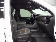2025 GMC Sierra 1500 4x4 Crew Cab AT4 Fond du Lac WI