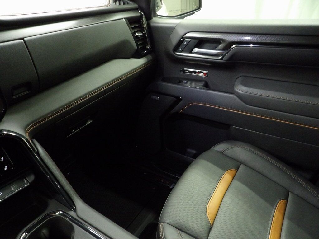 2025 GMC Sierra 1500 4x4 Crew Cab AT4 Fond du Lac WI