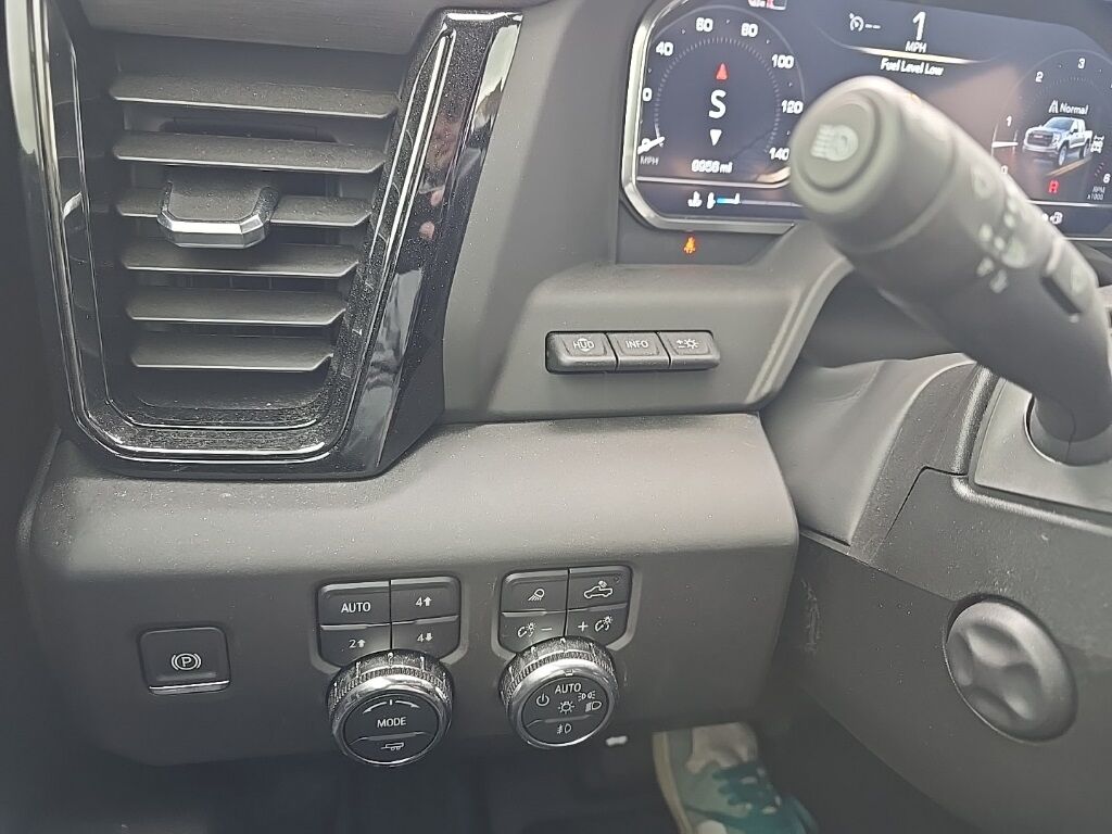 2025 GMC Sierra 1500 4x4 Crew Cab AT4 Fond du Lac WI