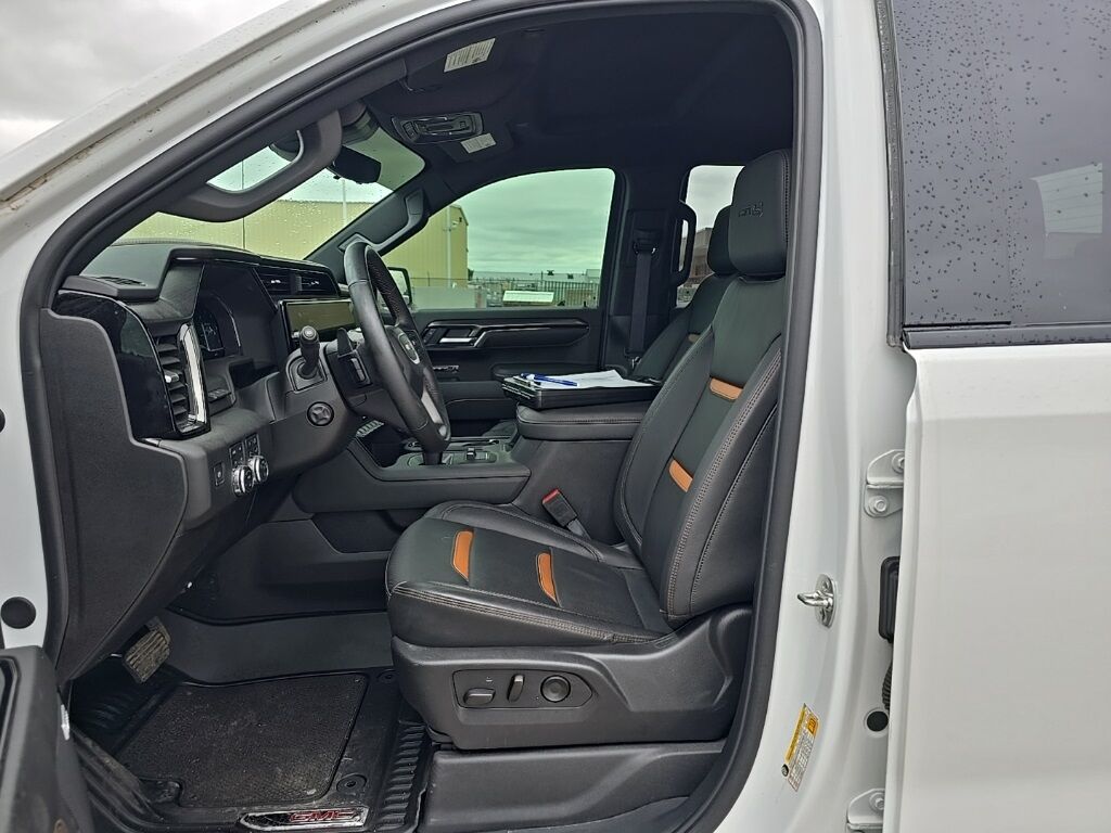 2025 GMC Sierra 1500 4x4 Crew Cab AT4 Fond du Lac WI