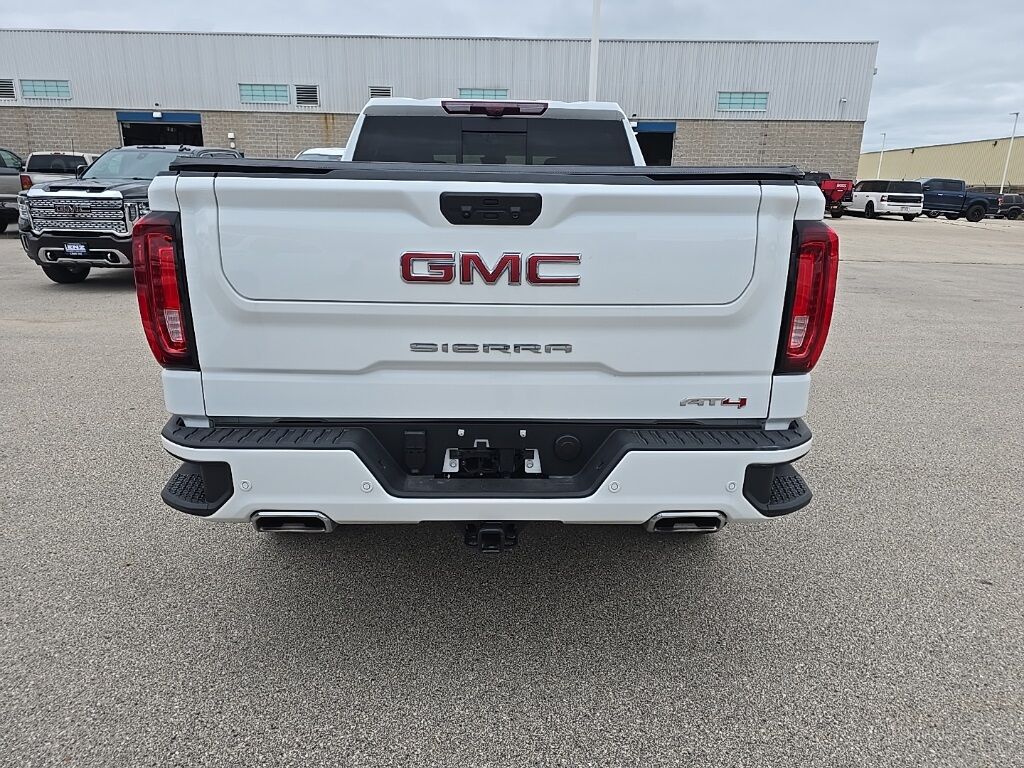 2025 GMC Sierra 1500 4x4 Crew Cab AT4 Fond du Lac WI