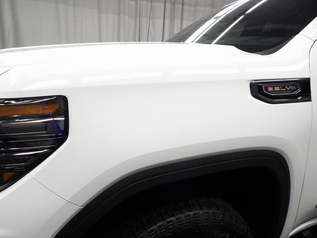 2025 GMC Sierra 1500 4x4 Crew Cab AT4 Fond du Lac WI