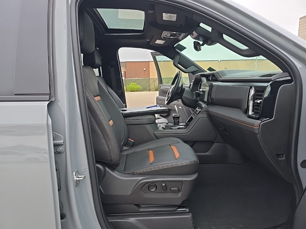 2025 GMC Sierra 1500 4x4 Crew Cab AT4 Fond du Lac WI