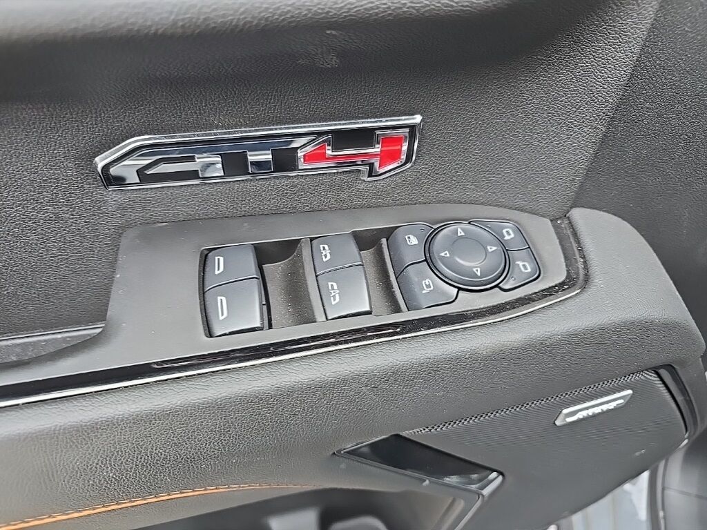 2025 GMC Sierra 1500 4x4 Crew Cab AT4 Fond du Lac WI