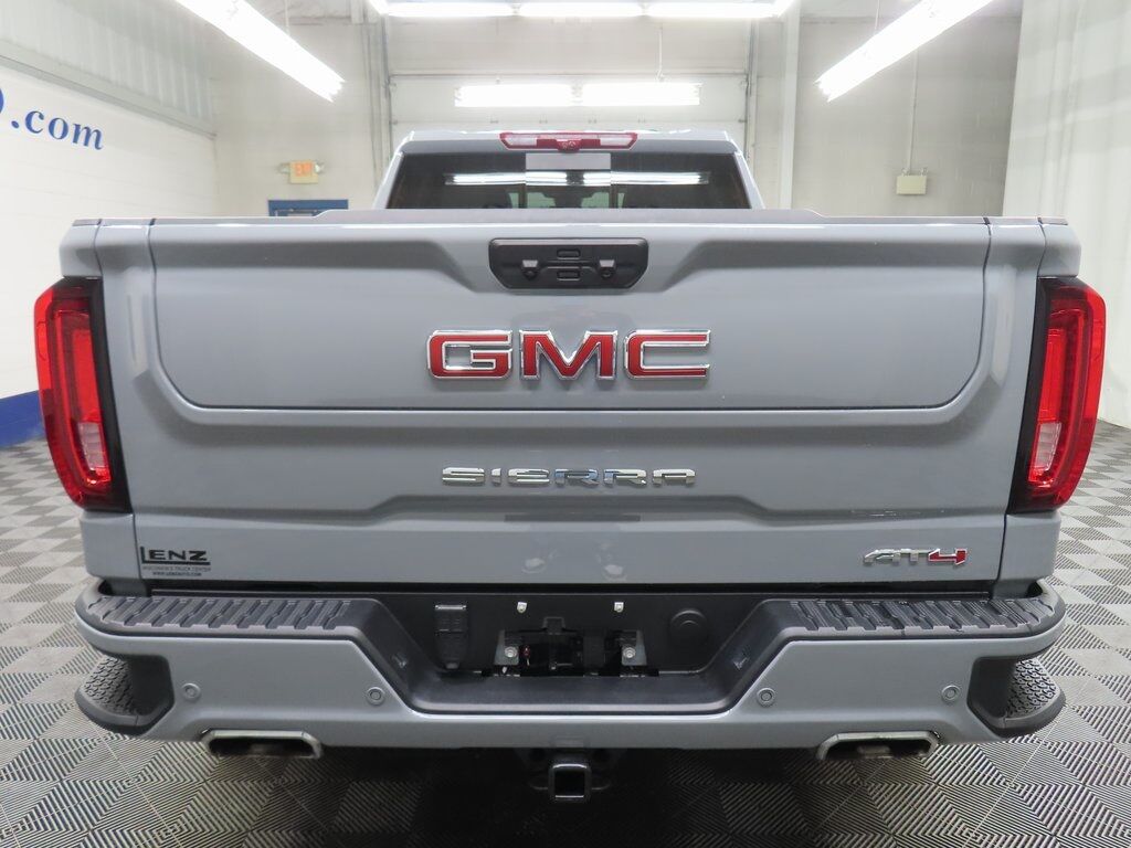 2025 GMC Sierra 1500 4x4 Crew Cab AT4 Fond du Lac WI