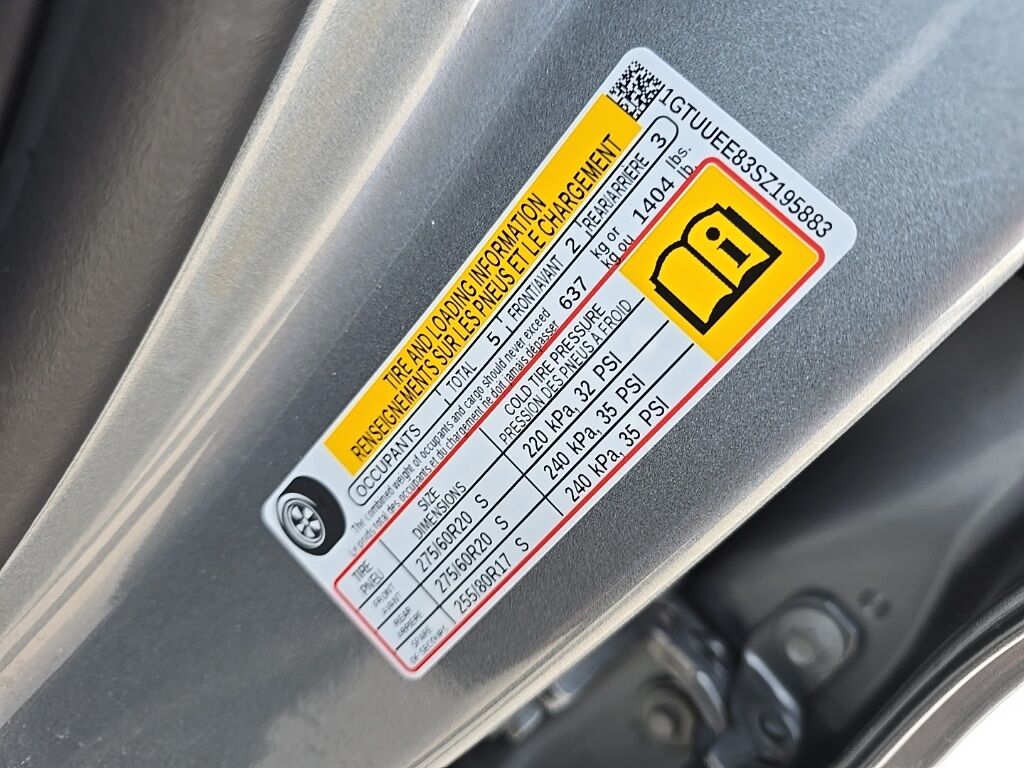 2025 GMC Sierra 1500 4x4 Crew Cab AT4 Minocqua WI