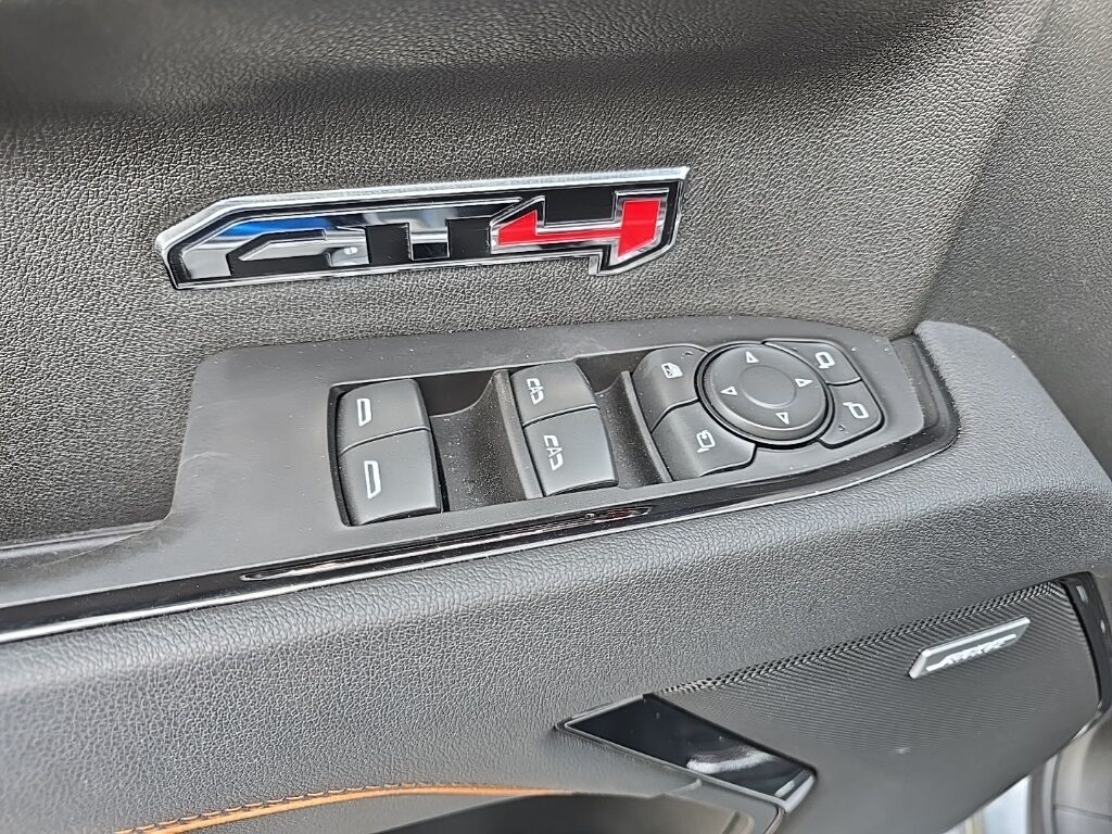 2025 GMC Sierra 1500 4x4 Crew Cab AT4 Minocqua WI