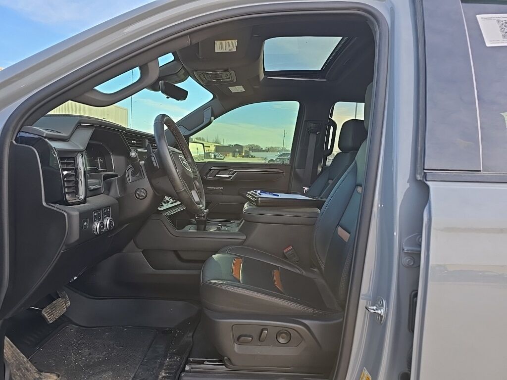 2025 GMC Sierra 1500 4x4 Crew Cab AT4 Minocqua WI