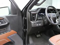 2025 GMC Sierra 1500 4x4 Crew Cab Denali Fond du Lac WI