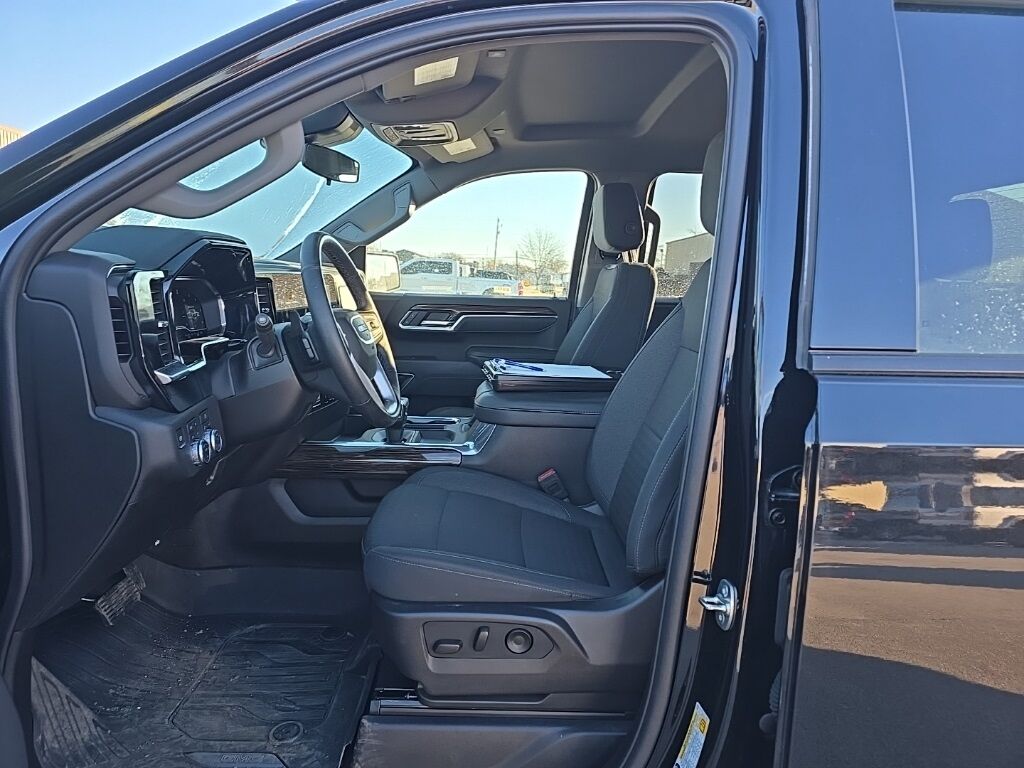 2025 GMC Sierra 1500 4x4 Crew Cab Elevation Fond du Lac WI