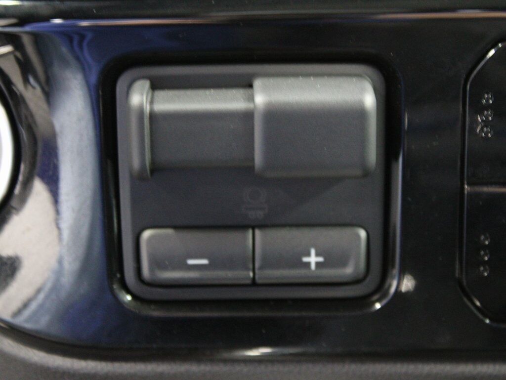 2025 GMC Sierra 1500 4x4 Crew Cab Elevation Fond du Lac WI