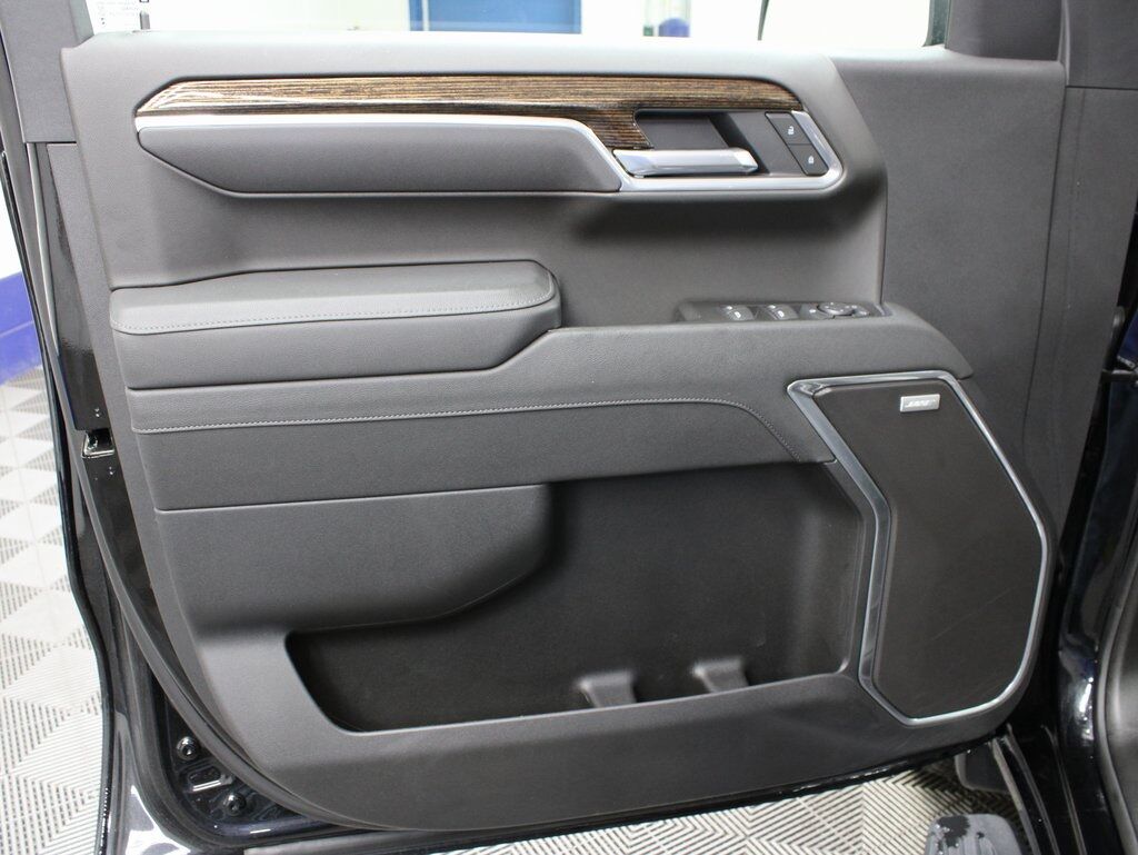 2025 GMC Sierra 1500 4x4 Crew Cab Elevation Fond du Lac WI