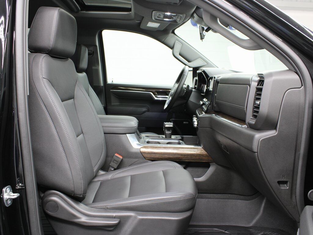 2025 GMC Sierra 1500 4x4 Crew Cab Elevation Fond du Lac WI