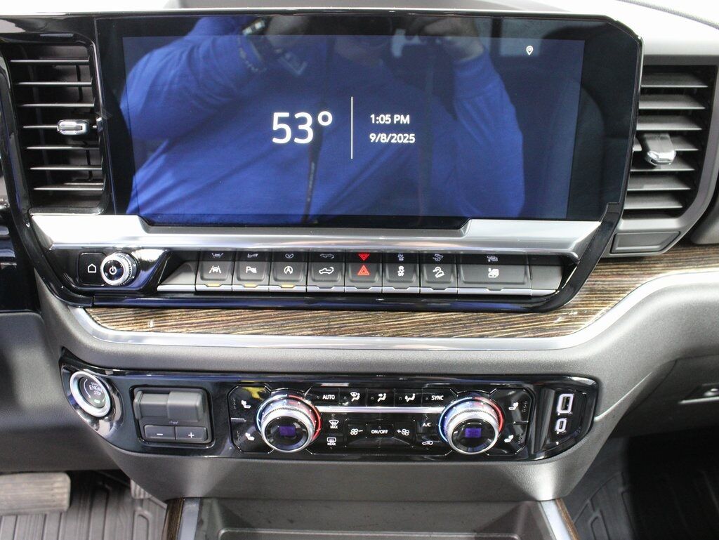 2025 GMC Sierra 1500 4x4 Crew Cab Elevation Fond du Lac WI