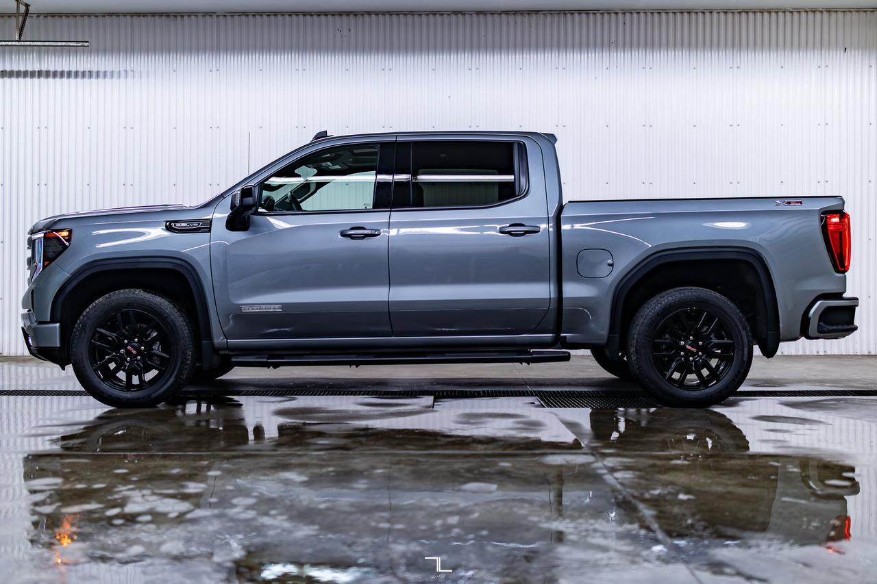 2025 GMC Sierra 1500 4x4 Crew Cab Elevation X31 Leather Roof Nav Red Deer AB