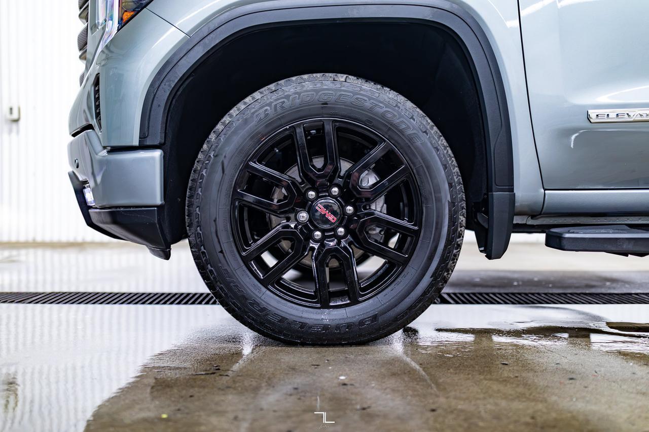 2025 GMC Sierra 1500 4x4 Crew Cab Elevation X31 Leather Roof Nav Red Deer AB