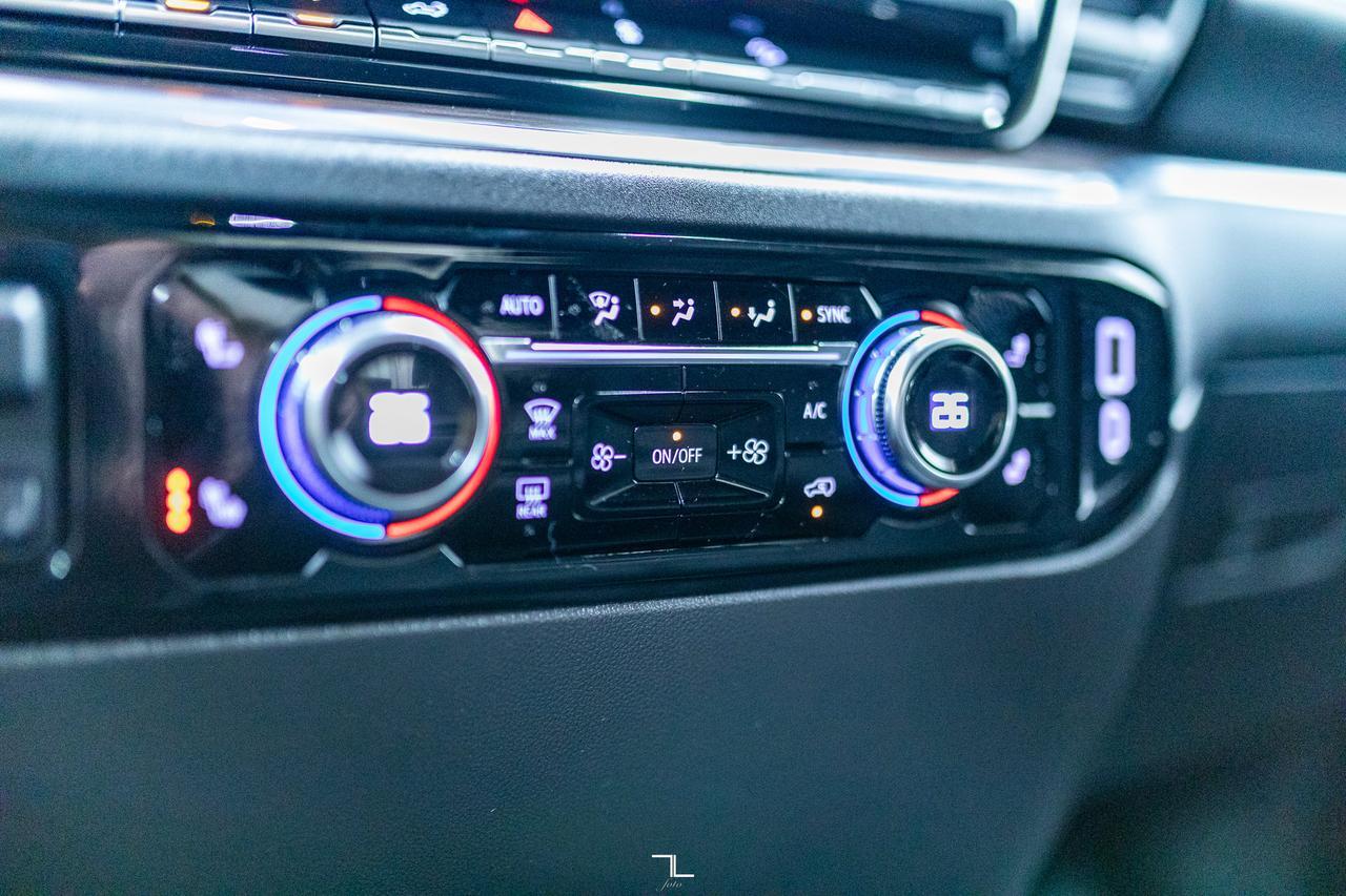 2025 GMC Sierra 1500 4x4 Crew Cab SLT X31 Diesel Leather Nav Red Deer AB