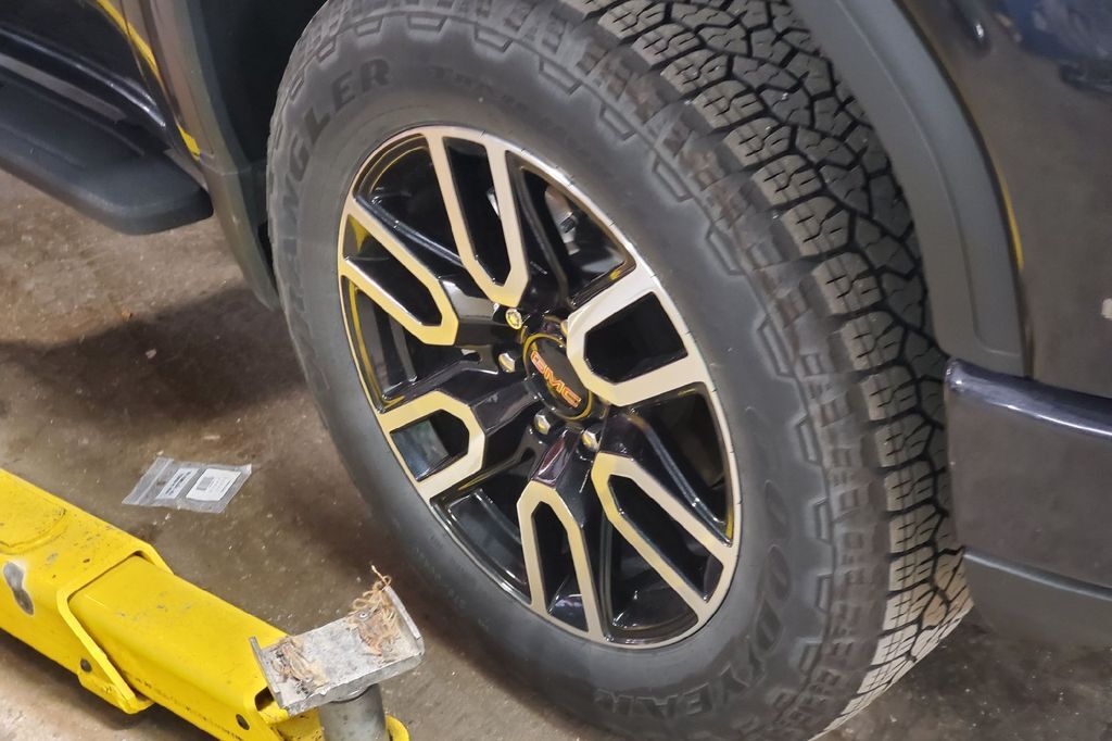 2025 GMC Sierra 1500 AT4 Hondo TX