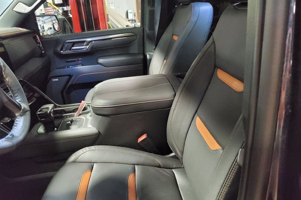 2025 GMC Sierra 1500 AT4 Hondo TX