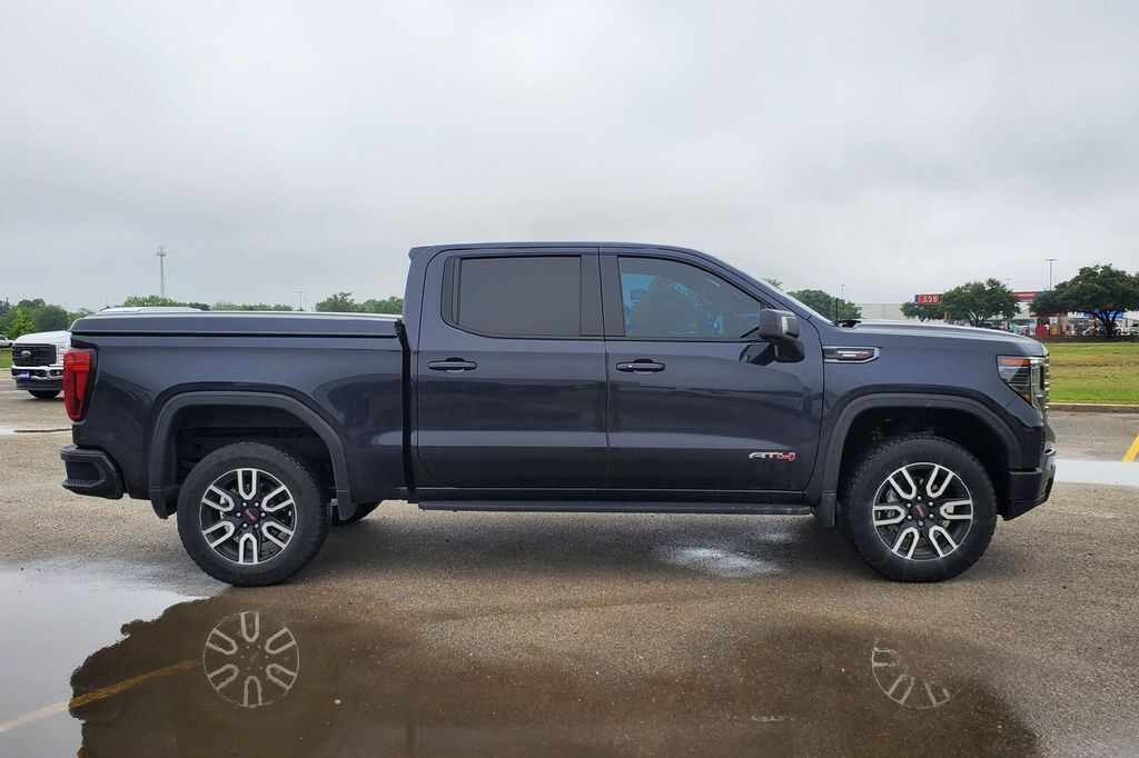 2025 GMC Sierra 1500 AT4 Hondo TX