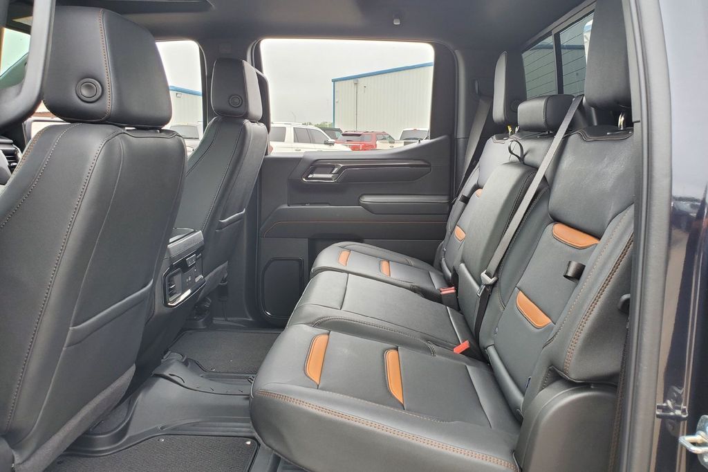 2025 GMC Sierra 1500 AT4 Hondo TX