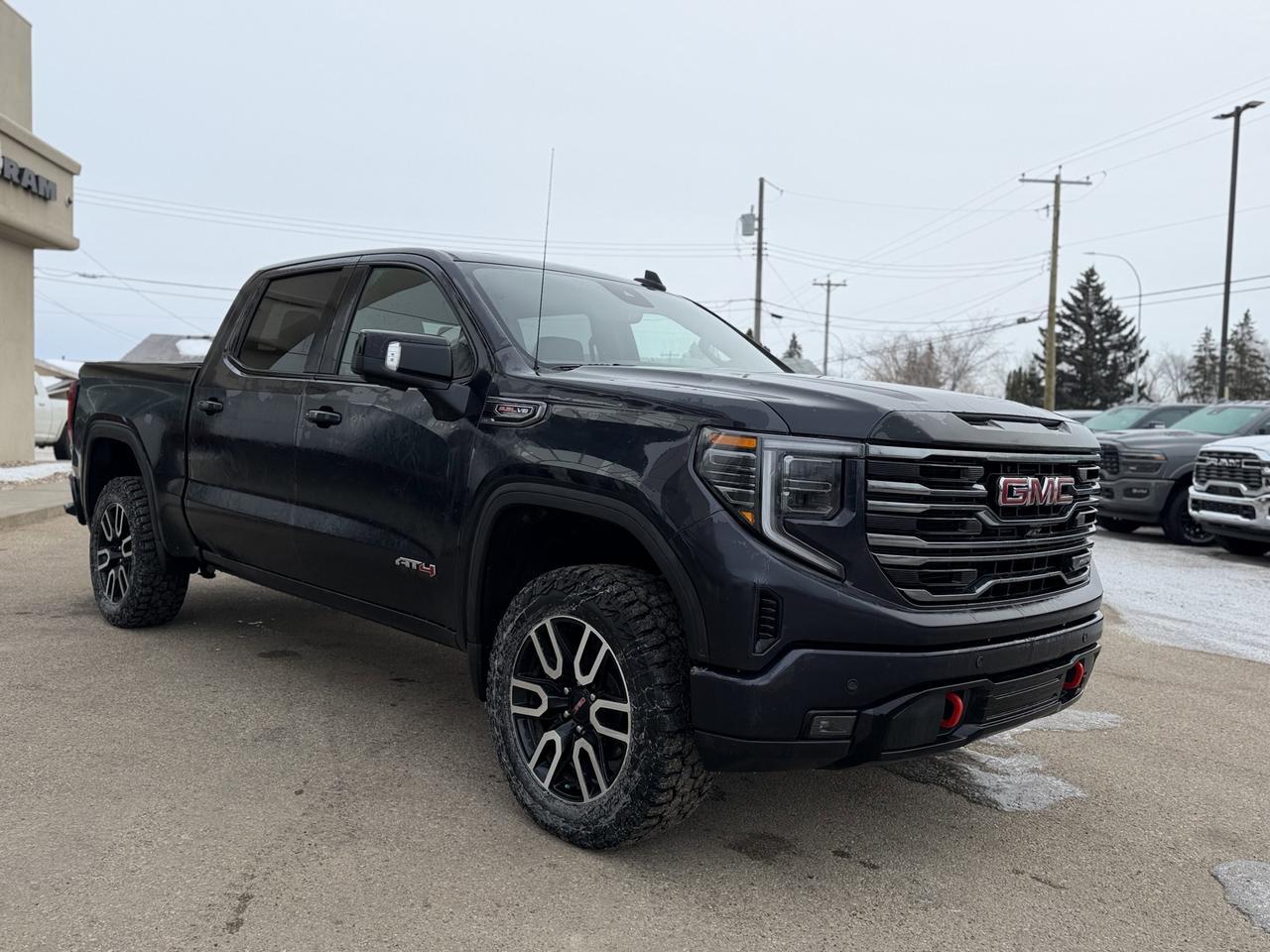 2025 GMC Sierra 1500 AT4 | Tech Pkg | Tow Package | Multi Function Tailgate | Leather | Bose Audio | Tonneau Cover Redwater AB