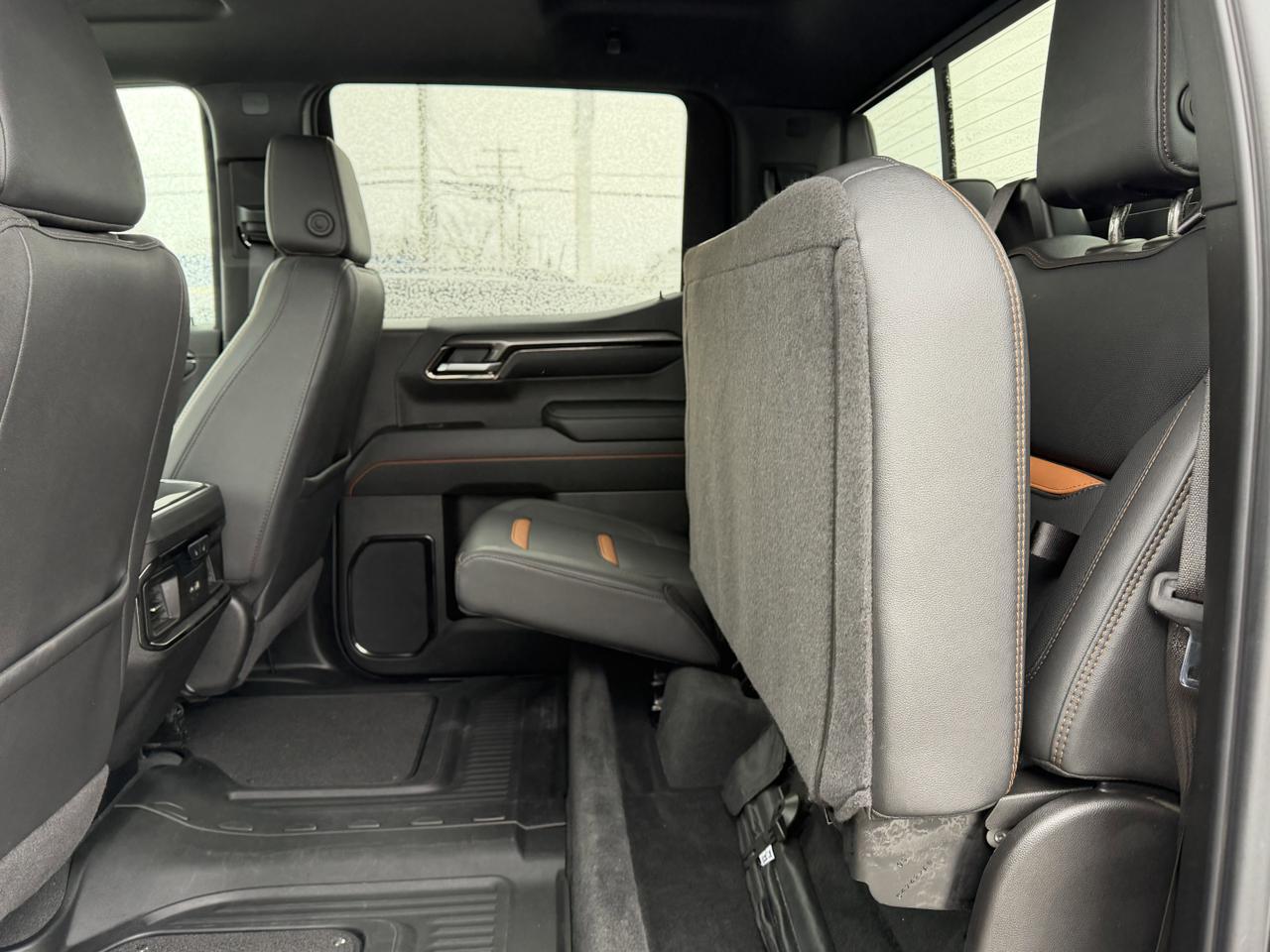 2025 GMC Sierra 1500 AT4 | Tech Pkg | Tow Package | Multi Function Tailgate | Leather | Bose Audio | Tonneau Cover Redwater AB