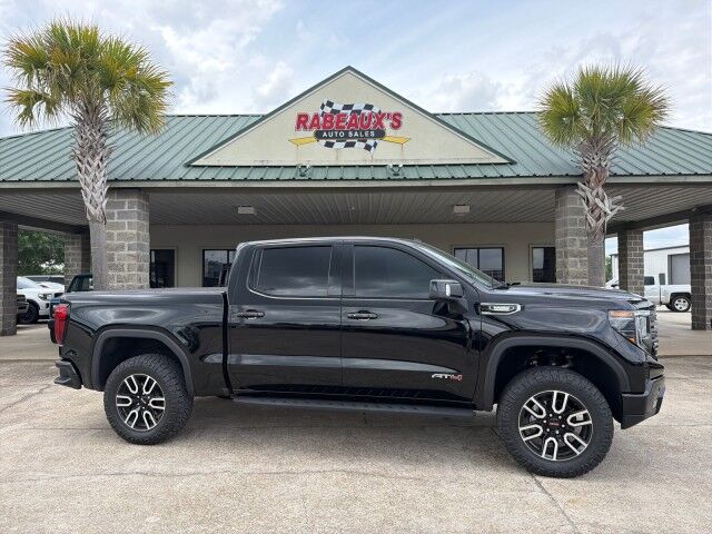 2025 GMC Sierra 1500 AT4