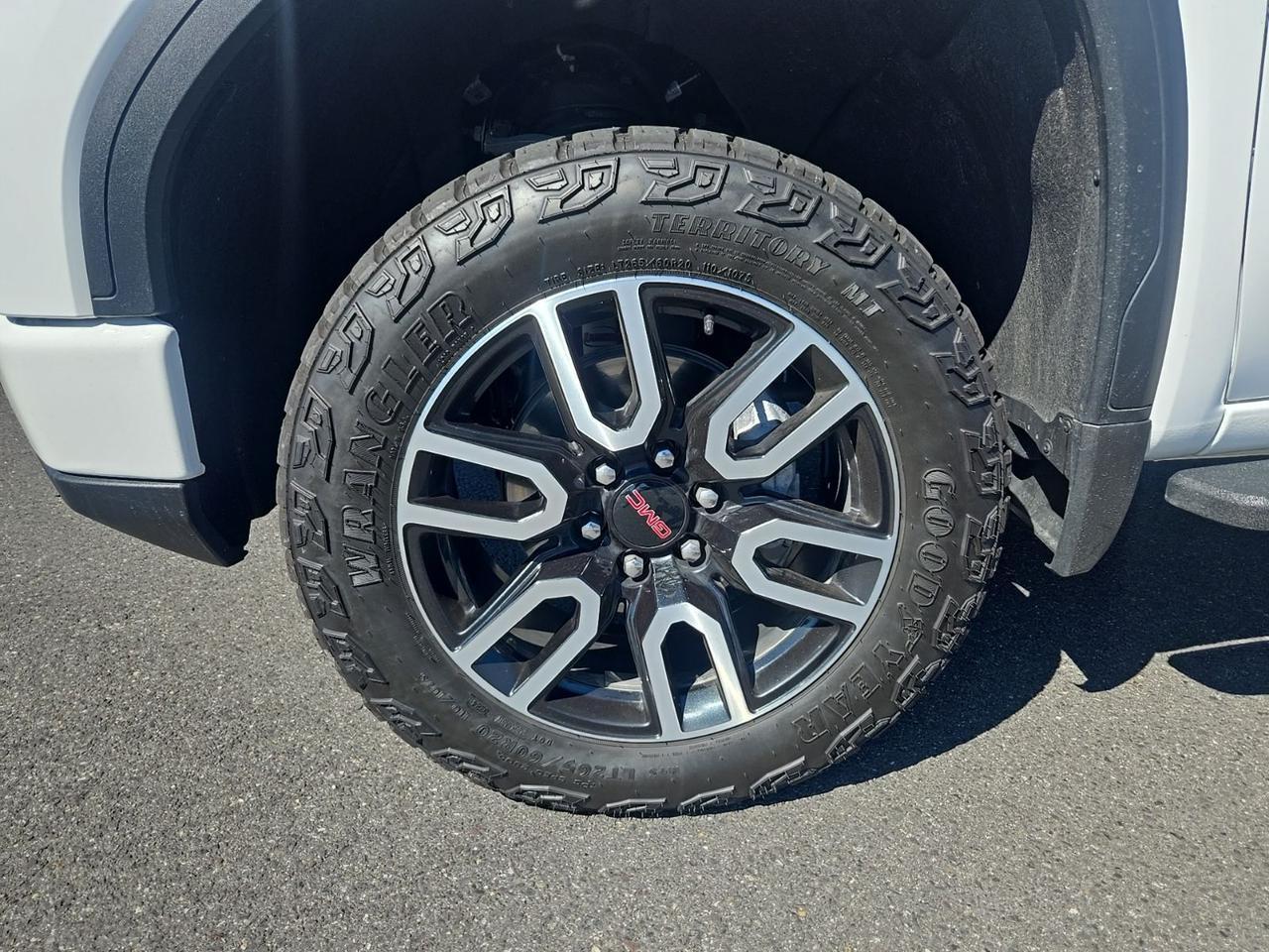 2025 GMC Sierra 1500 AT4 Fredericksburg VA