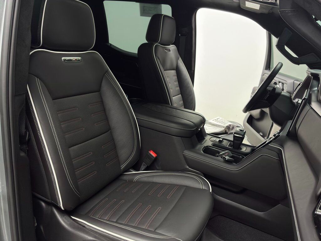 2025 GMC Sierra 1500 AT4X Loveland CO