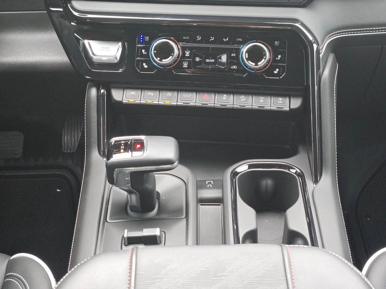 2025 GMC Sierra 1500 AT4X Castroville TX