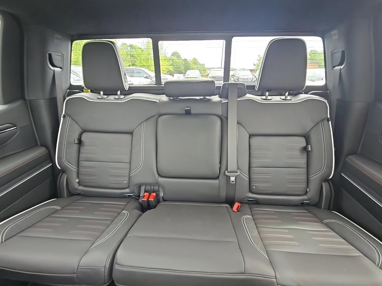 2025 GMC Sierra 1500 AT4X Fredericksburg VA
