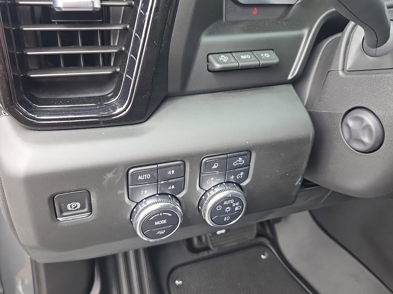 2025 GMC Sierra 1500 AT4X Fredericksburg VA