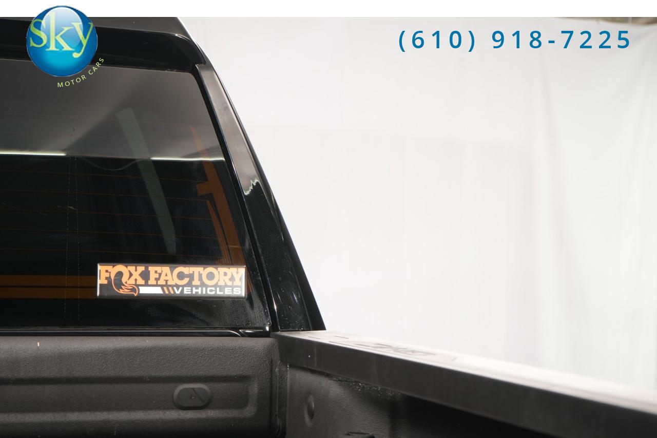 2025 GMC Sierra 1500 Crew Cab 4WD AT4 BLACK WIDOW DIESEL West Chester PA