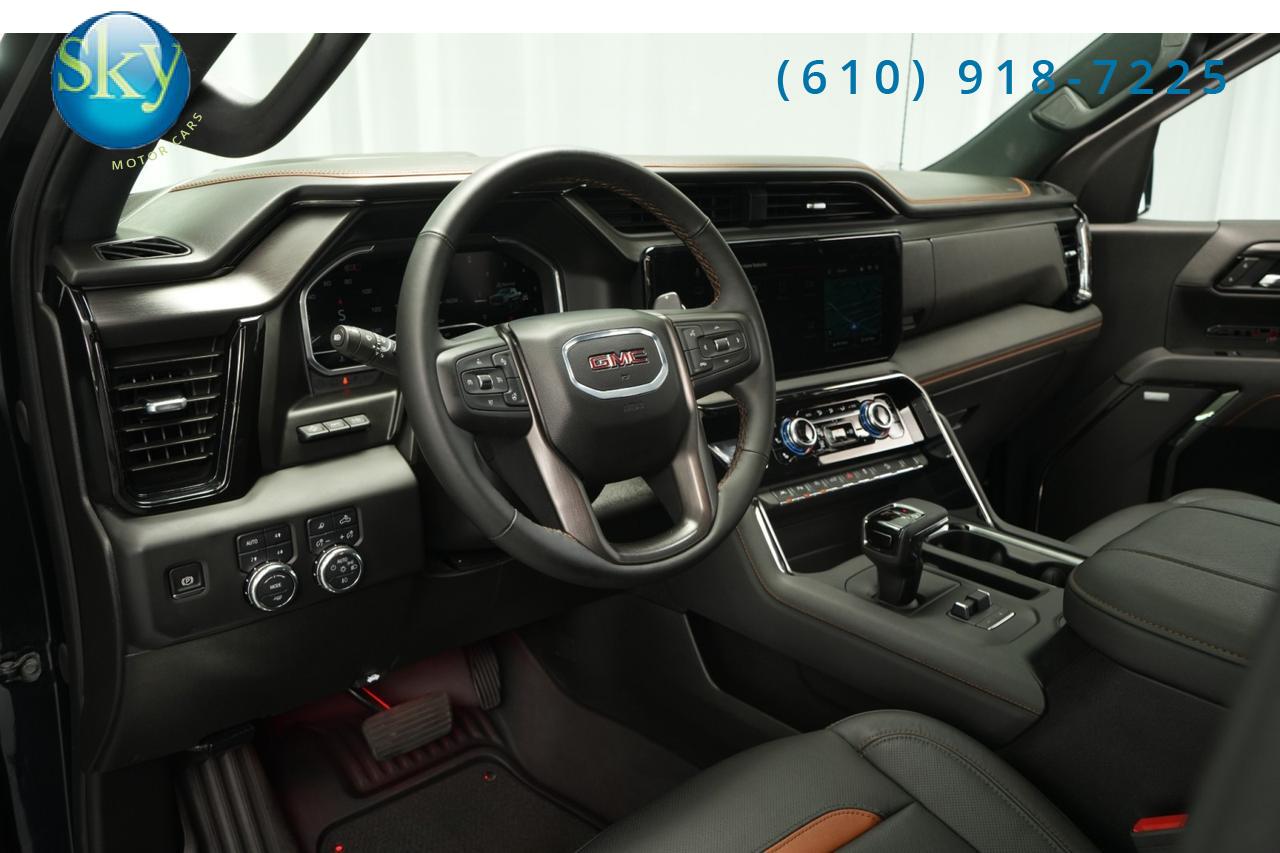 2025 GMC Sierra 1500 Crew Cab 4WD AT4 BLACK WIDOW DIESEL West Chester PA