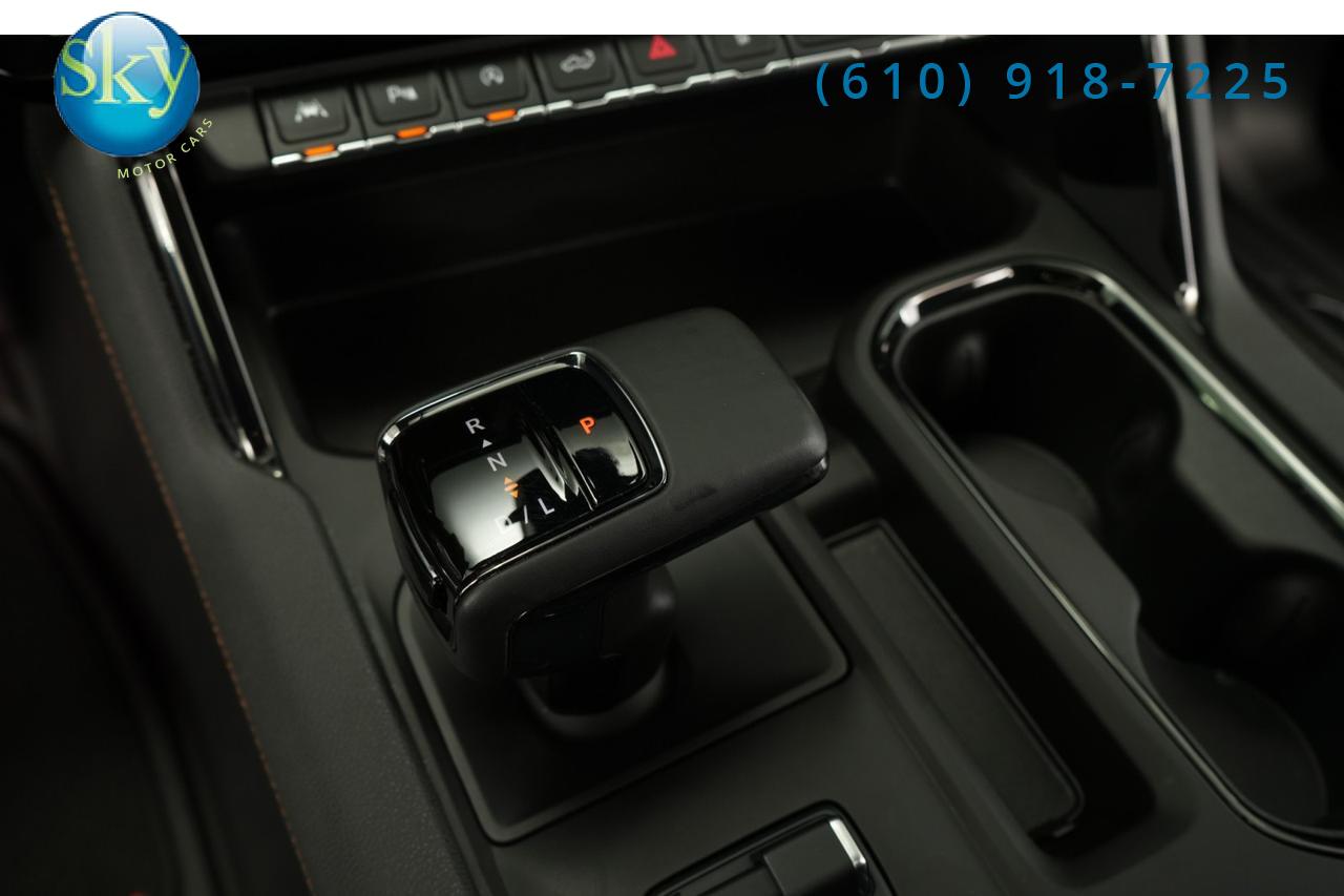 2025 GMC Sierra 1500 Crew Cab 4WD AT4 BLACK WIDOW DIESEL West Chester PA