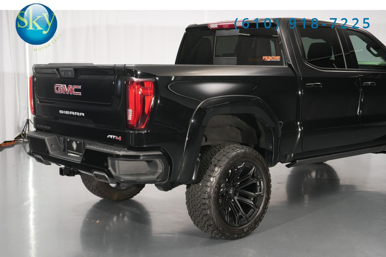 2025 GMC Sierra 1500 Crew Cab 4WD AT4 BLACK WIDOW DIESEL West Chester PA