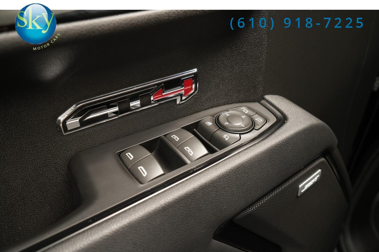 2025 GMC Sierra 1500 Crew Cab 4WD AT4 BLACK WIDOW DIESEL West Chester PA