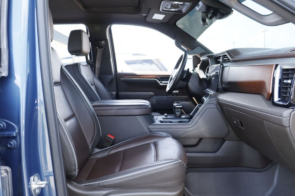 2025 GMC Sierra 1500 Denali Fredericksburg WA