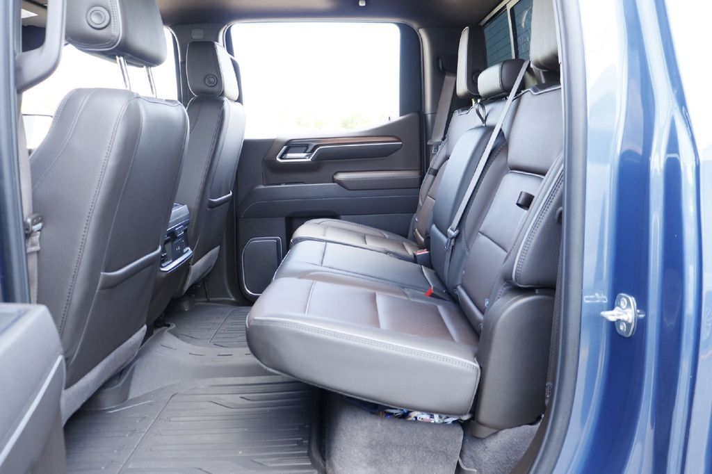 2025 GMC Sierra 1500 Denali Fredericksburg WA