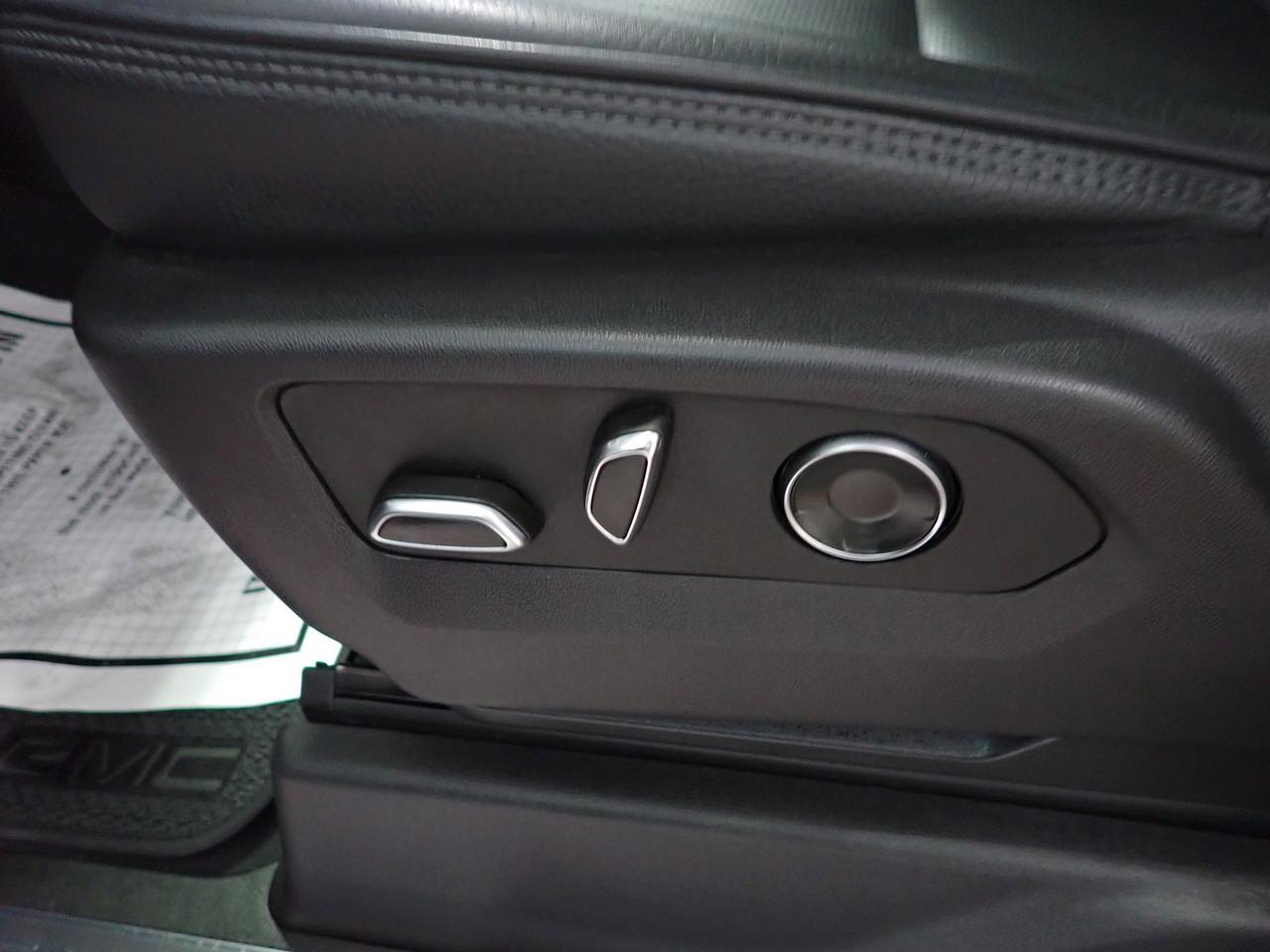 2025 GMC Sierra 1500 Denali 4WD CREW CAB *DIESEL* LEATHER NAVI SUNROOF Listowel ON