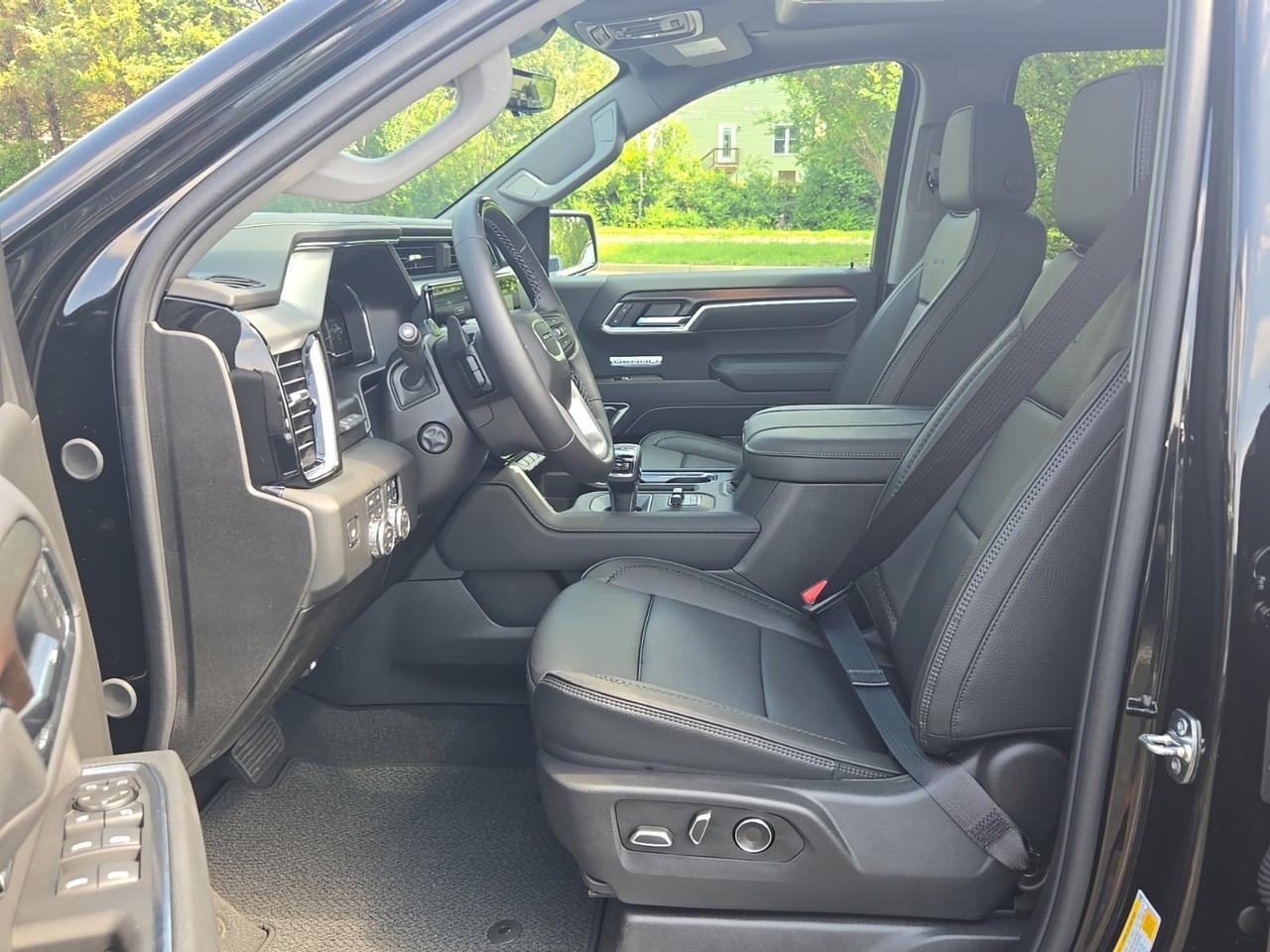 2025 GMC Sierra 1500 Denali Fredericksburg VA