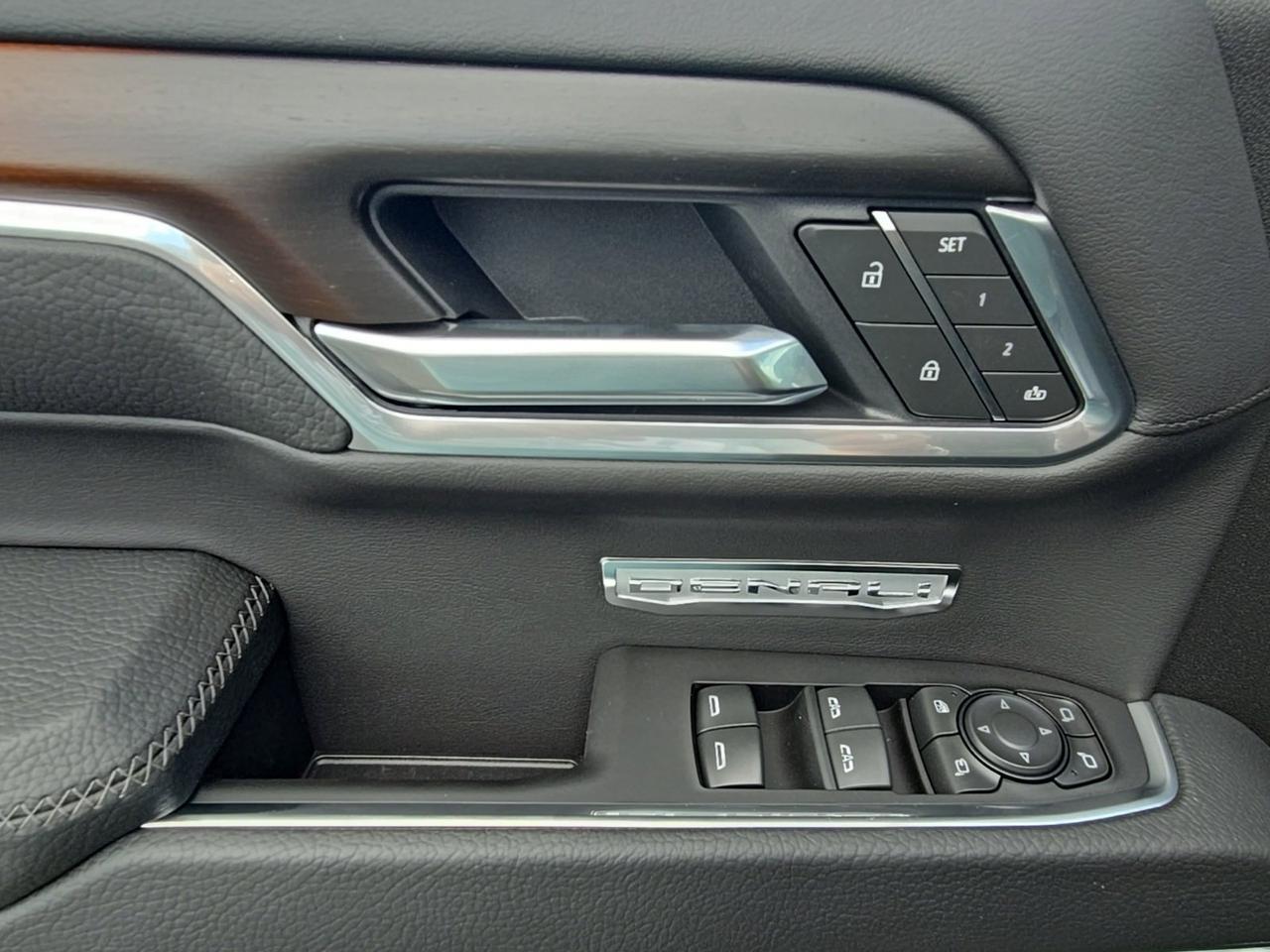 2025 GMC Sierra 1500 Denali Fredericksburg VA
