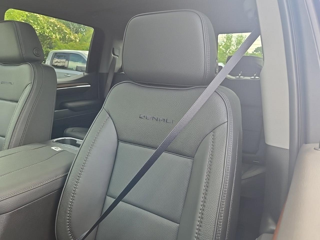 2025 GMC Sierra 1500 Denali Fredericksburg VA
