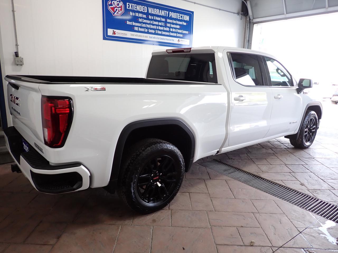 2025 GMC Sierra 1500 Elevation 4WD CREW CAB 6'4" BOX Listowel ON