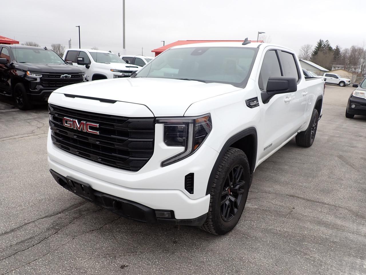 2025 GMC Sierra 1500 Elevation 4WD CREW CAB 6'4" BOX Listowel ON